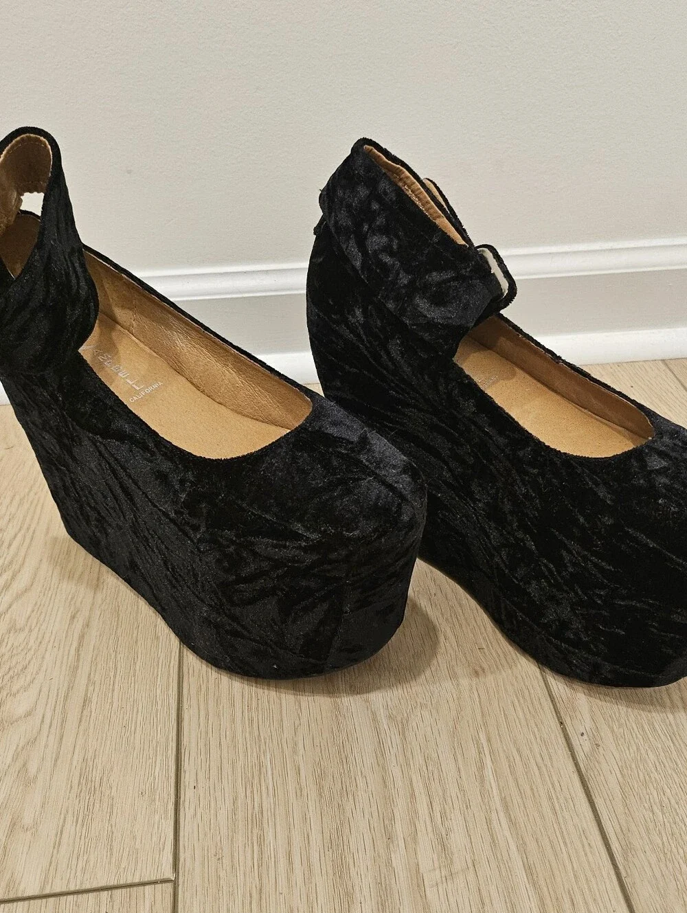 Jeffrey Campbell Pointe Platform - 8.5 - Black Velvet - Indie Sleeze/Balletcore
